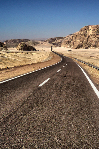 Desert Road iPhone Wallpaper